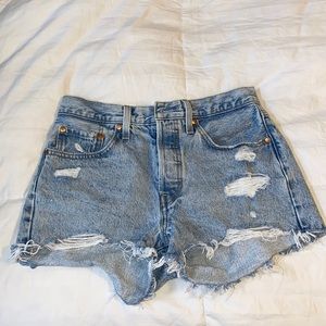 Levi’s shorts